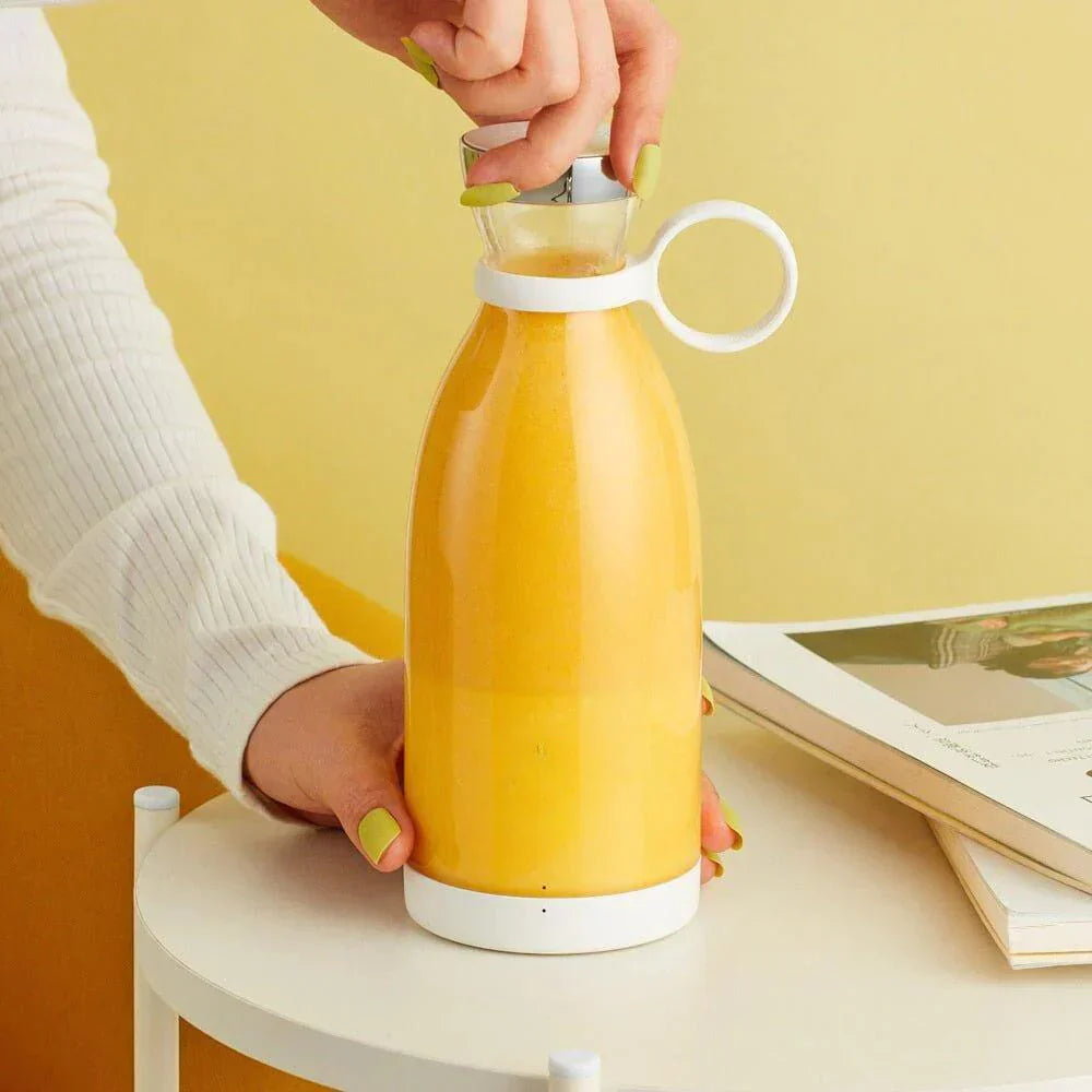 🆙Bestseller Portable Juicer | Fresh Juice Anytime, Anywhere